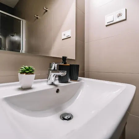 Lägenhet Ah Radnica Luxury Spa
